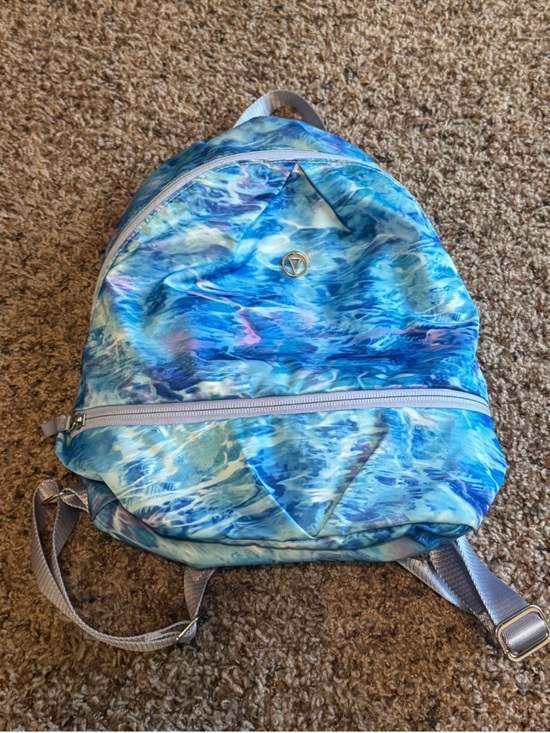 lululemon crossbody bag 1l Everywhere Belt Bag, (Carnation Red) Nike Brasilia Backpack - Brookie Rush Keep them close in Color:G-Finish Shad